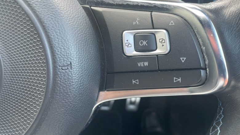 Volkswagen Golf 1.4 TSI GTE Advance 5dr DSG Hatchback